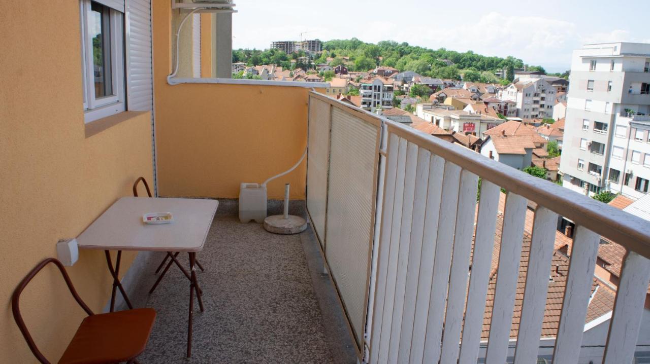 Dvosoban Stan U Strogom Centru Apartman Kruševac Kültér fotó